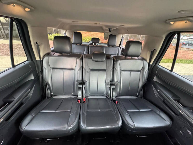 2023 Ford Expedition MAX XLT