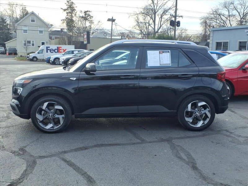 2023 Hyundai Venue SEL