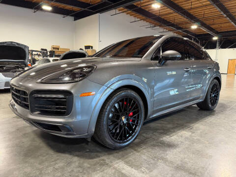 2023 Porsche Cayenne GTS Coupe