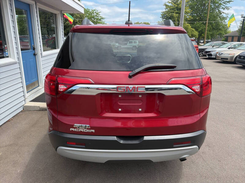 2019 GMC Acadia SLE-2