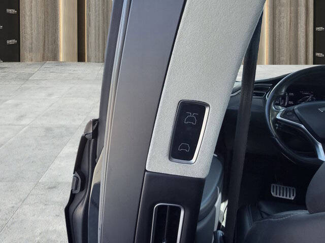 2018 Tesla Model X P100D