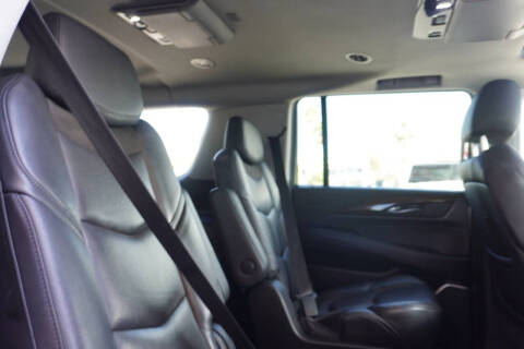 2020 Cadillac Escalade ESV Luxury