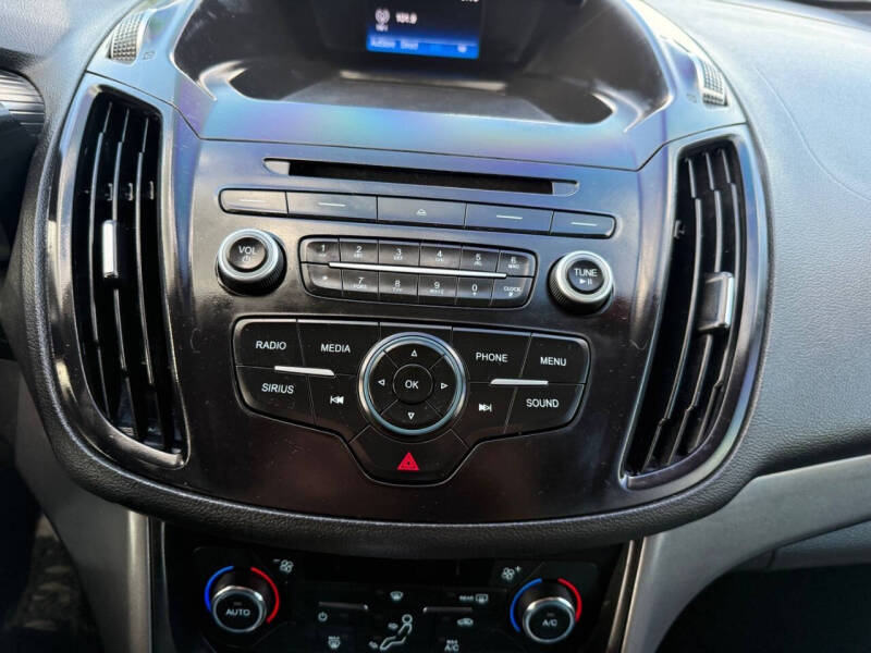 2017 Ford C-MAX Energi SE
