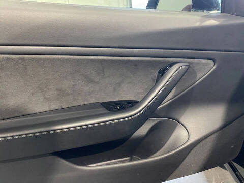 2018 Tesla Model 3 Mid Range