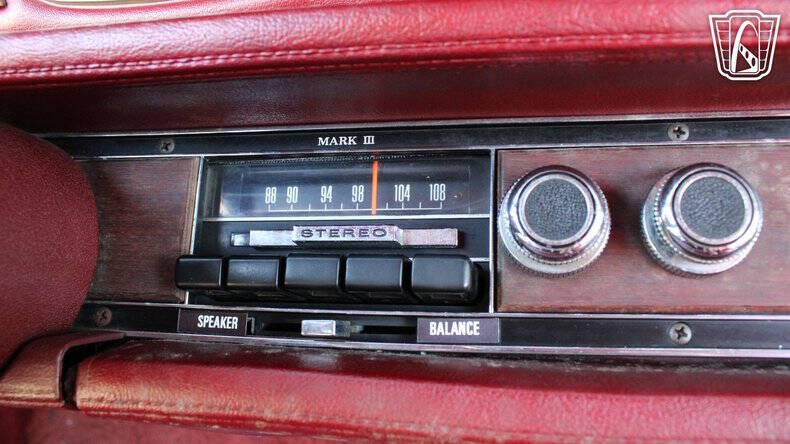 1971 Lincoln Continental