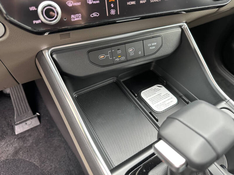 2026 Kia Carnival EX
