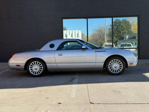 2004 Ford Thunderbird Deluxe