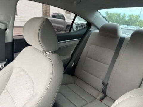 2019 Hyundai Elantra SEL