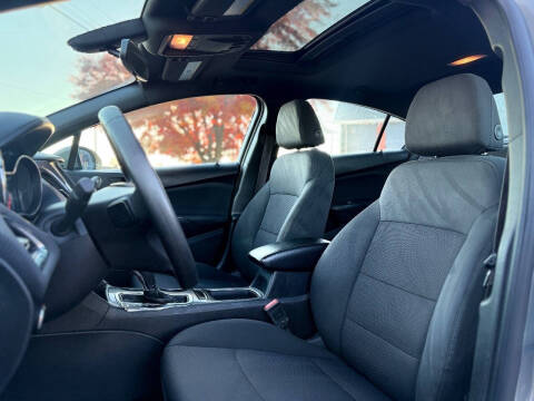 2017 Chevrolet Cruze LT Auto