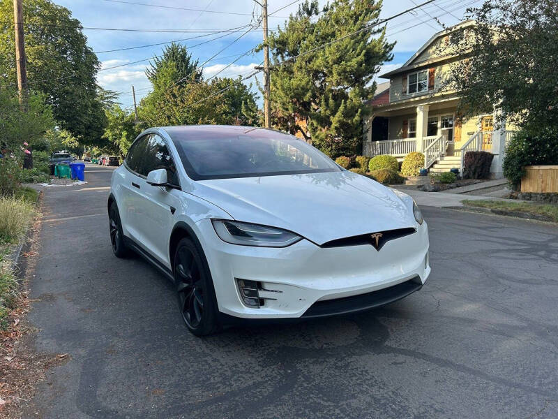 2020 Tesla Model X Long Range