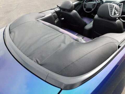 2004 Ford Mustang SVT Cobra