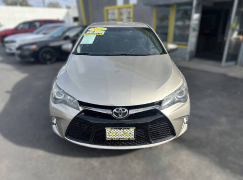 2016 Toyota Camry SE