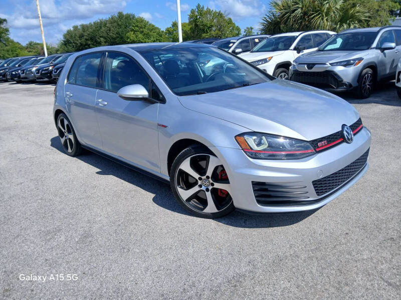 2017 Volkswagen Golf GTI