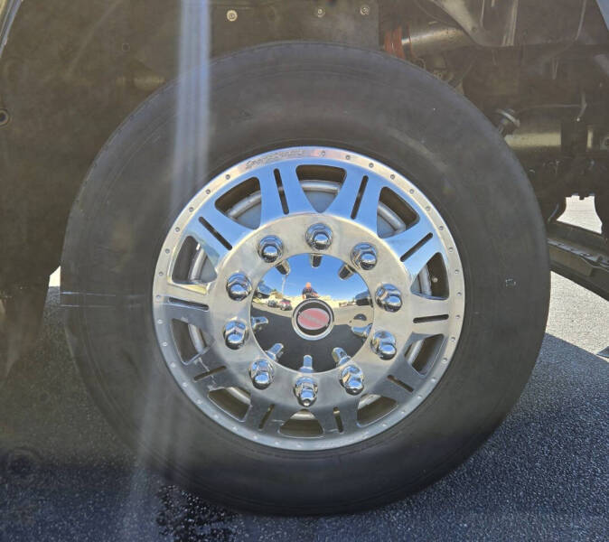 2007 Freightliner M2 106