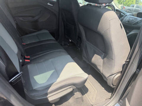 2015 Ford C-MAX Hybrid SE