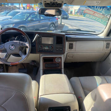 2005 Cadillac Escalade