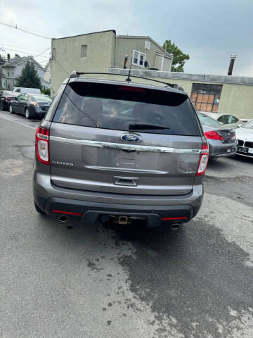 2011 Ford Explorer Limited