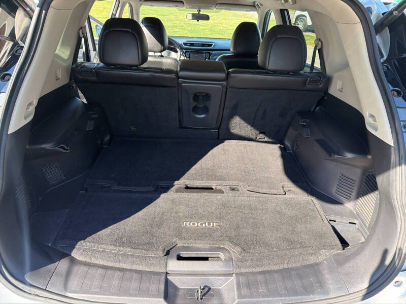 2016 Nissan Rogue SL