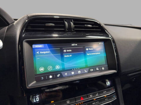 2020 Jaguar F-PACE 30t Prestige