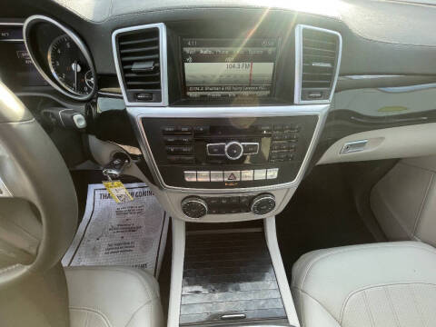 2015 Mercedes-Benz GL-Class GL 450 4MATIC