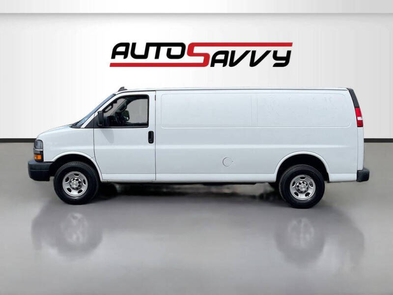 2023 Chevrolet Express 2500
