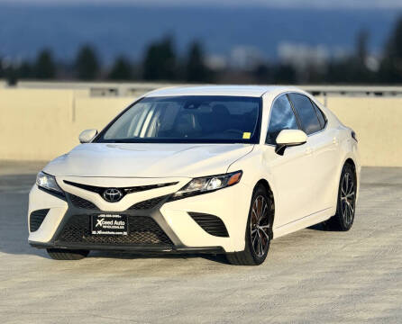 2020 Toyota Camry SE