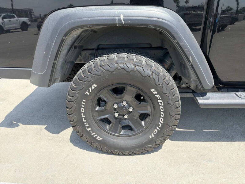 2023 Jeep Gladiator Mojave