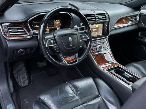 2018 Lincoln Continental Select