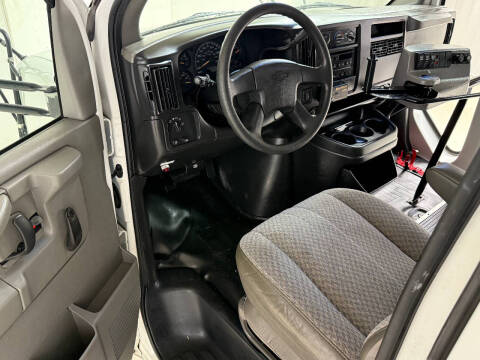 2004 Chevrolet Express 3500