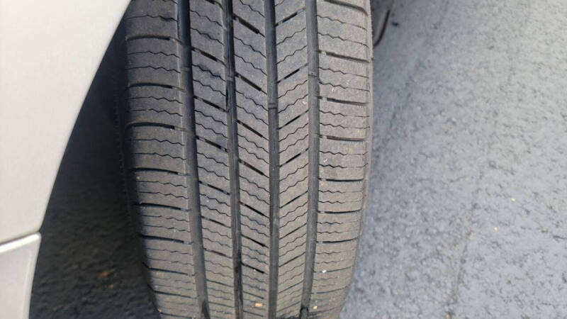 2012 Nissan Versa 1.8 S