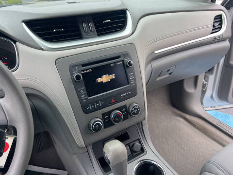 2017 Chevrolet Traverse LS