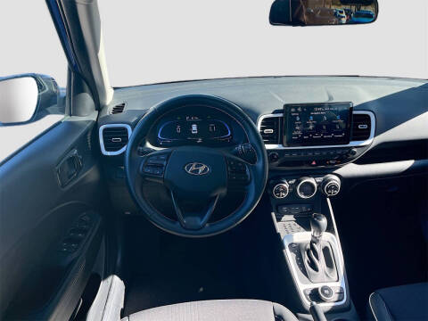 2024 Hyundai Venue Limited