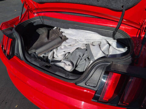 2015 Ford Mustang V6