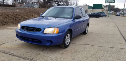 2001 Hyundai Accent for sale at JE Auto Sales LLC in Indianapolis IN