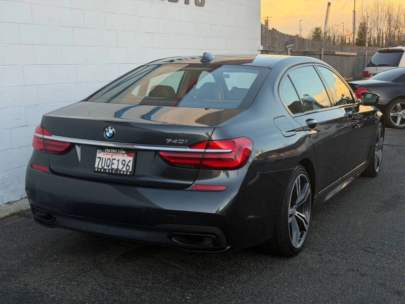 2016 BMW 7 Series 740i
