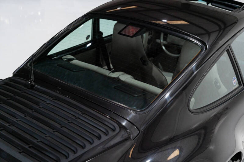 1989 Porsche 911 Carrera