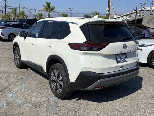 2021 Nissan Rogue SV