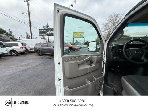 2019 GMC Savana 2500