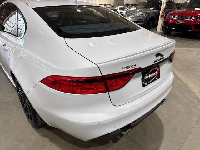 2016 Jaguar XF R-Sport