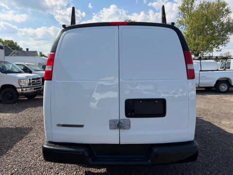 2020 Chevrolet Express 2500