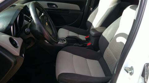 2014 Chevrolet Cruze LS Auto