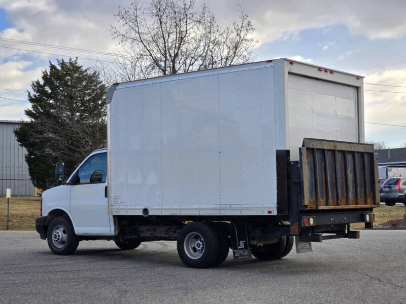 2017 GMC Savana 3500
