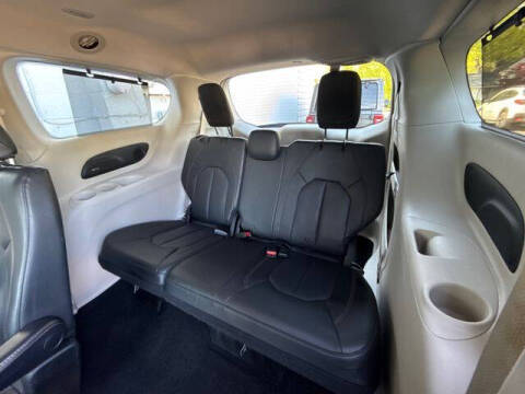 2019 Chrysler Pacifica Touring L Plus