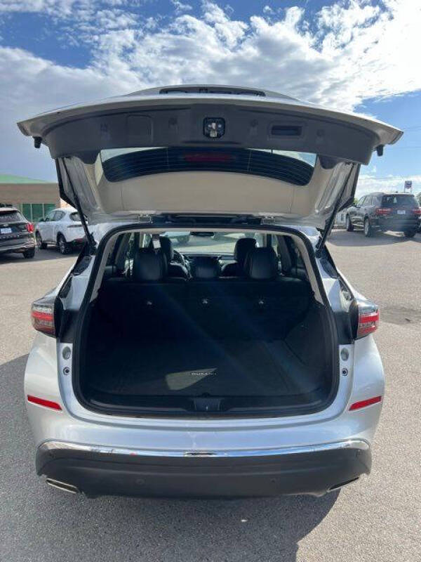 2023 Nissan Murano SV