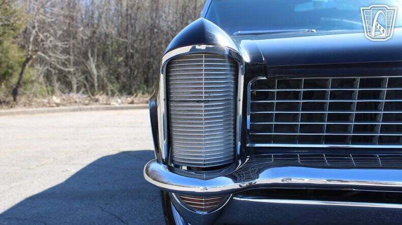 1965 Buick Riviera