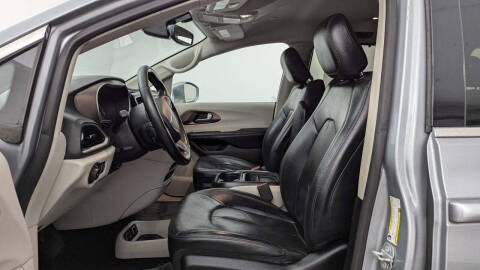 2019 Chrysler Pacifica Touring L