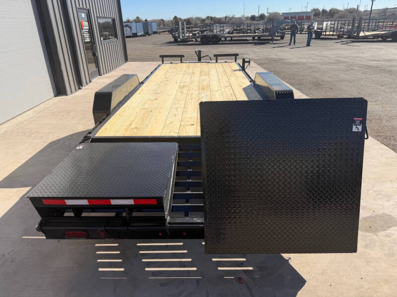 2026 La Costa Car Hauler