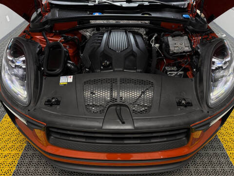 2022 Porsche Macan