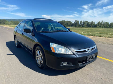 2007 Honda Accord for sale at M AND S CAR SALES LLC in Independence OR