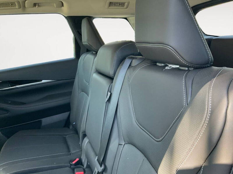 2025 Infiniti QX60 Pure